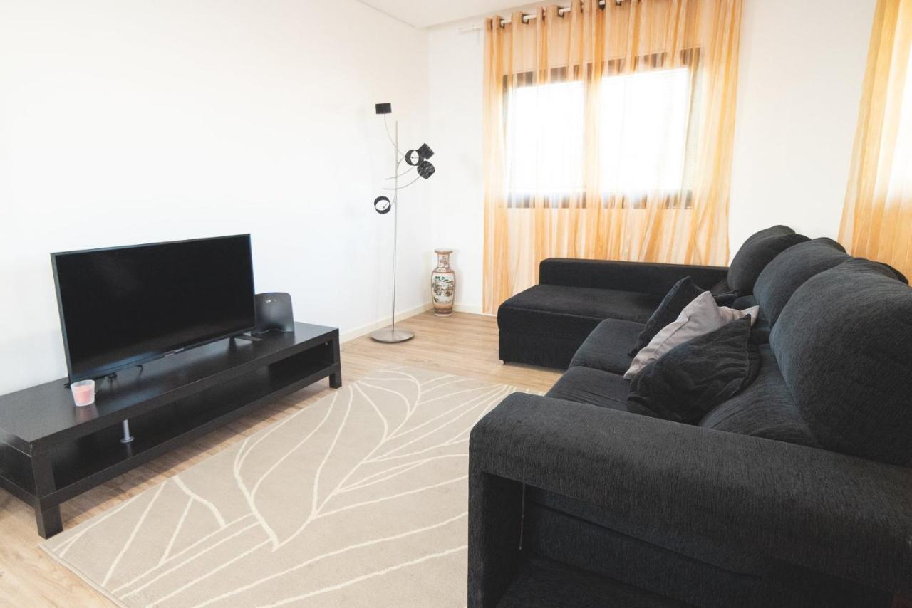 Viana Fishers House - Pool & Beach ! 维亚纳堡 外观 照片